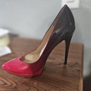 Jessica Simpson heels